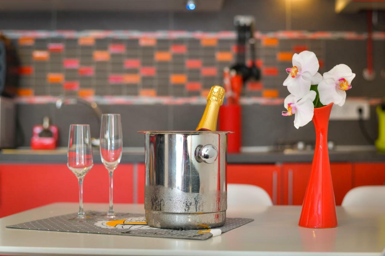 Bluebenalmadena 200Meters From The Beach With Jacuzzi And Rooftop Terrace (Adults Only) Dış mekan fotoğraf